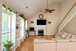 804 Pownal Ln, Hampton, GA 30228 - Photo 8