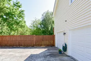 2304 Boardwalk, Marietta, GA 30066 - Photo 16