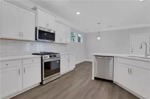 144 Marble Tree Wy, Ball Ground, GA 30107 - Photo 8
