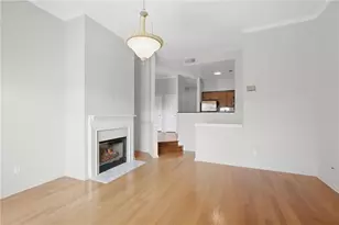4254 River Green Dr NW, Atlanta, GA 30327 - Photo 4