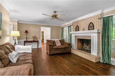 560 Saddle Crest Drive, Roswell, GA 30075 - Photo 16