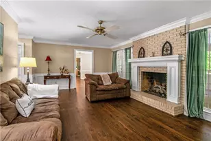560 Saddle Crest Dr, Roswell, GA 30075 - Photo 16