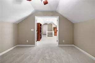 560 Saddle Crest Dr, Roswell, GA 30075 - Photo 44
