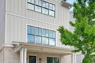 211 Highland Pk Pt, Woodstock, GA 30188 - Photo 2