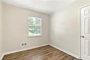 2741 Oxford Dr, Decatur, GA 30034 - Photo 10