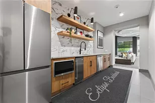 250 Pharr Rd NE, Atlanta, GA 30305 - Photo 26