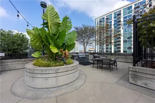 250 Pharr Rd NE, Atlanta, GA 30305 - Photo 18