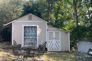 453 Oakland Dr, Gainesville, GA 30501 - Photo 18