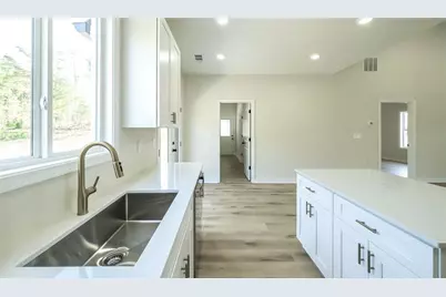 391 Broadway Street, Tallapoosa, GA 30176 - Photo 12