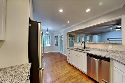 2427 Brookvine Lane, Marietta, GA 30062 - Photo 4
