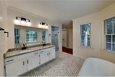2427 Brookvine Lane, Marietta, GA 30062 - Photo 8