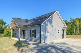 204 Arbacoochee Rd, Tallapoosa, GA 30176 - Photo 2