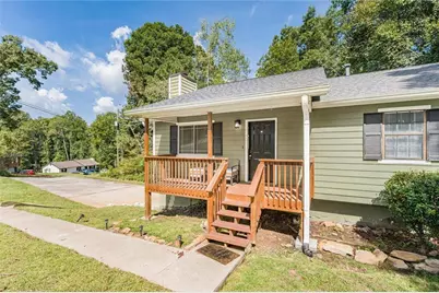 2271 Chestnut Place, Lithia Springs, GA 30122 - Photo 2