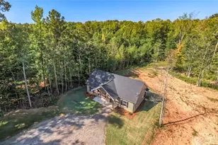 182 Arbacoochee Rd, Tallapoosa, GA 30176 - Photo 2