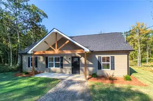 182 Arbacoochee Rd, Tallapoosa, GA 30176 - Photo 1