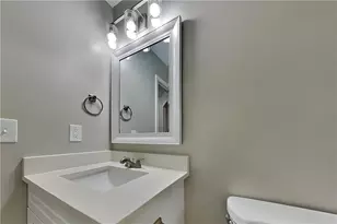 353 Wildwood Ct, Lawrenceville, GA 30046 - Photo 20