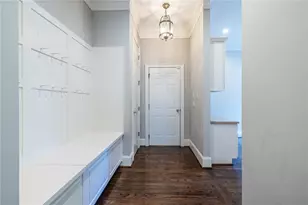 825 Glengate Pl, Atlanta, GA 30328 - Photo 32