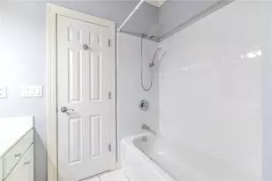 825 Glengate Pl, Atlanta, GA 30328 - Photo 58