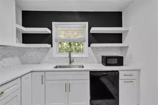 610 Oriole Dr, Marietta, GA 30067 - Photo 12