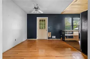 108 Little Brook Dr, Woodstock, GA 30188 - Photo 4