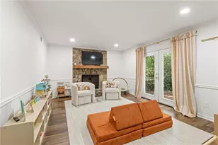 170 Laurel Mill Ct, Roswell, GA 30076 - Photo 16