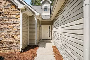 311 Sweetbriar Ln, Griffin, GA 30224 - Photo 4