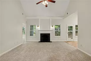 311 Sweetbriar Ln, Griffin, GA 30224 - Photo 8