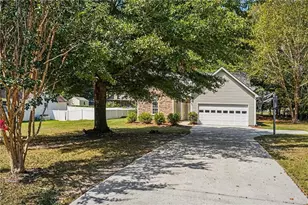 311 Sweetbriar Ln, Griffin, GA 30224 - Photo 2