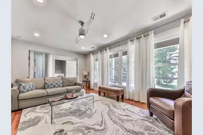 268 N Briar Ridge, Woodstock, GA 30189 - Photo 4