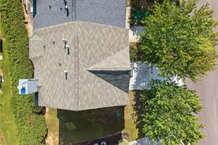 2223 Mill Garden Pl, Buford, GA 30519 - Photo 4