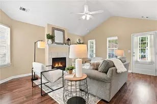 204 Rose Cottage Dr, Woodstock, GA 30189 - Photo 4