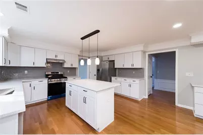 6480 Stapleford Lane, Johns Creek, GA 30097 - Photo 10