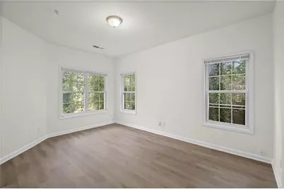 8849 Fairview Bluff Road, Johns Creek, GA 30022 - Photo 12