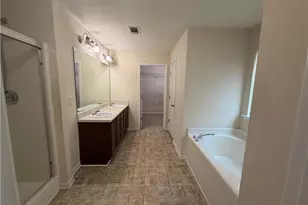 4628 Chafin Point Ct, Snellville, GA 30039 - Photo 14