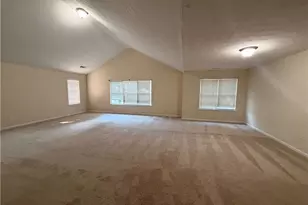 4628 Chafin Point Ct, Snellville, GA 30039 - Photo 12