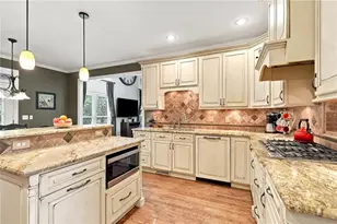 4910 Montclair Trail, Cumming, GA 30040 - Photo 18