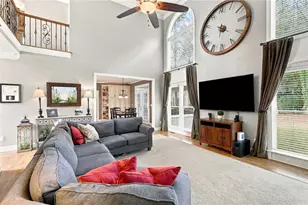 4910 Montclair Trail, Cumming, GA 30040 - Photo 14