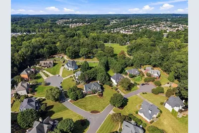 4910 Montclair Trail, Cumming, GA 30040 - Photo 54