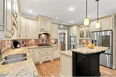 4910 Montclair Trail, Cumming, GA 30040 - Photo 20