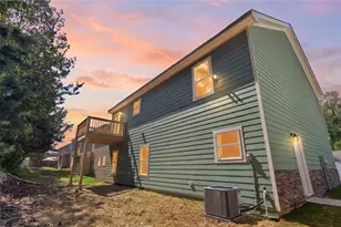 2140 Rosemary Way SE, Gainesville, GA 30507 - Photo 2