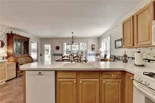 7135 Hunters Trace Dr, Cumming, GA 30028 - Photo 18