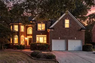 238 Rivergate Dr, Suwanee, GA 30024 - Photo 2