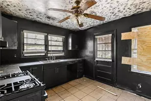 71 Burbank Dr NW, Atlanta, GA 30314 - Photo 10