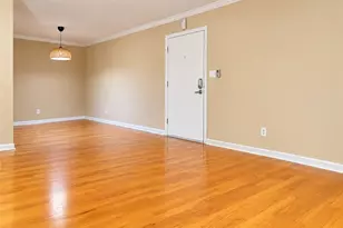 3175 Seven Pines Ct, Atlanta, GA 30339 - Photo 2