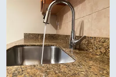 3175 Seven Pines Court #306, Atlanta, GA 30339 - Photo 6