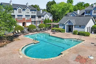 105 Vinings Forest Cir SE, Smyrna, GA 30080 - Photo 2