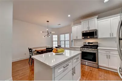 5247 Blossom Brook Drive, Sugar Hill, GA 30518 - Photo 10