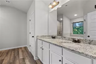 4950 Zoya Ct SW, Atlanta, GA 30331 - Photo 16