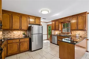 4184 Long Branch Dr NE, Marietta, GA 30066 - Photo 8