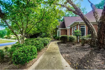307 Montrose Drive, McDonough, GA 30253 - Photo 4